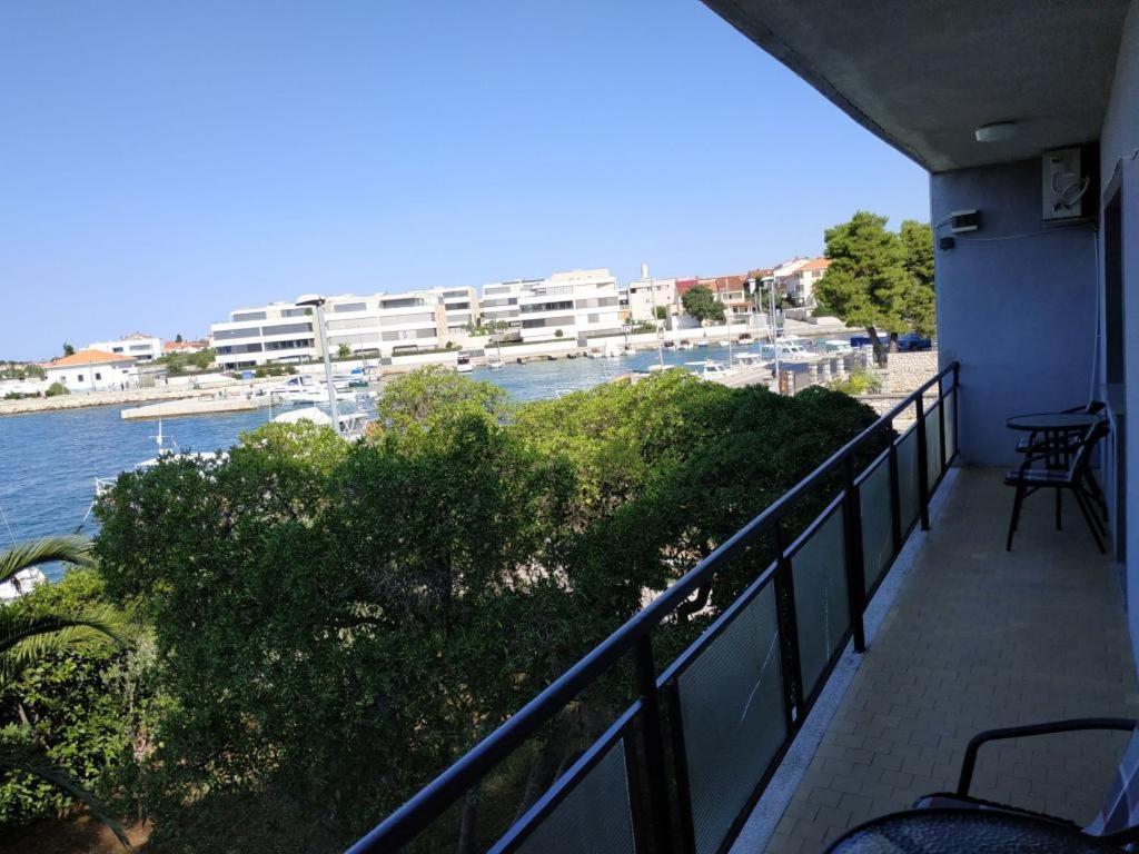 Amazing Seaview Apartment With A Balcony Near The Beach - Kneza Trpimira I Задар Екстер'єр фото